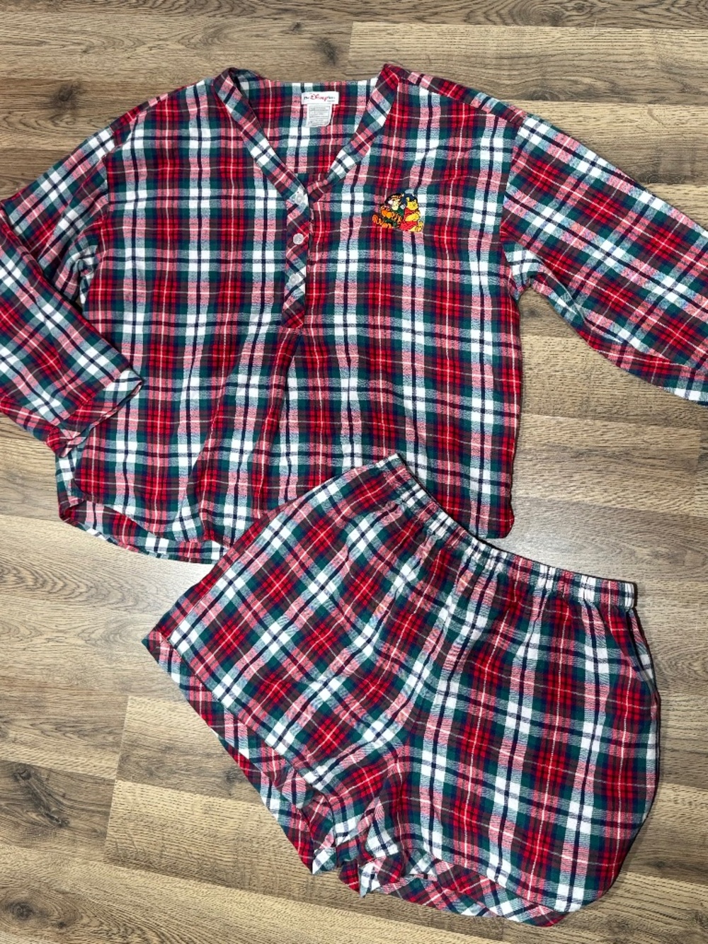 The Disney Store Tigger Red Plaid Flannel Pajama Sleep Set Winnie the Pooh L XL